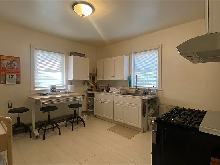 585 Western Ave #1 — Photo 8
