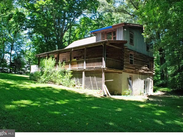 412 Ole Dirt Rd
