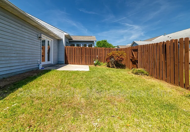 4405 Greenfern Way #1 — Photo 22