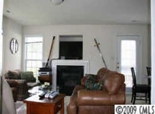 13653 Pinyon Pine Ln, Charlotte, NC 28215