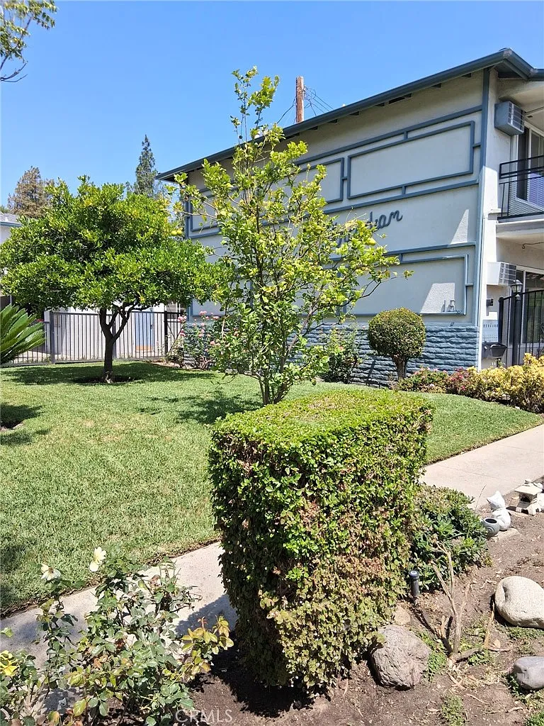 1 bed, 600 sqft, $1,950 — Photo 3