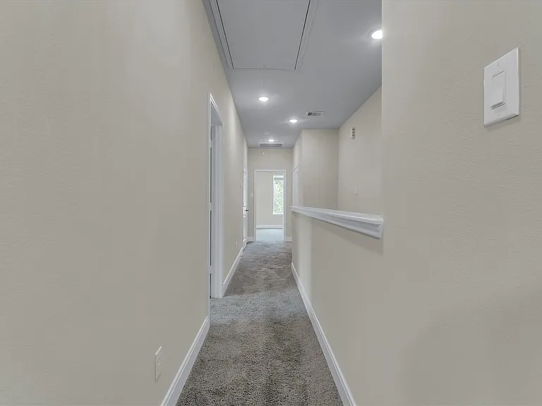 8318 Sunnyhill St — Photo 14