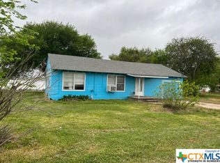 532 County Road 311, Port Lavaca, TX 77979
