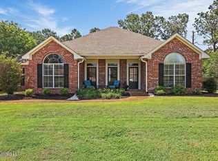 107 Eastfield Pl, Madison, MS 39110