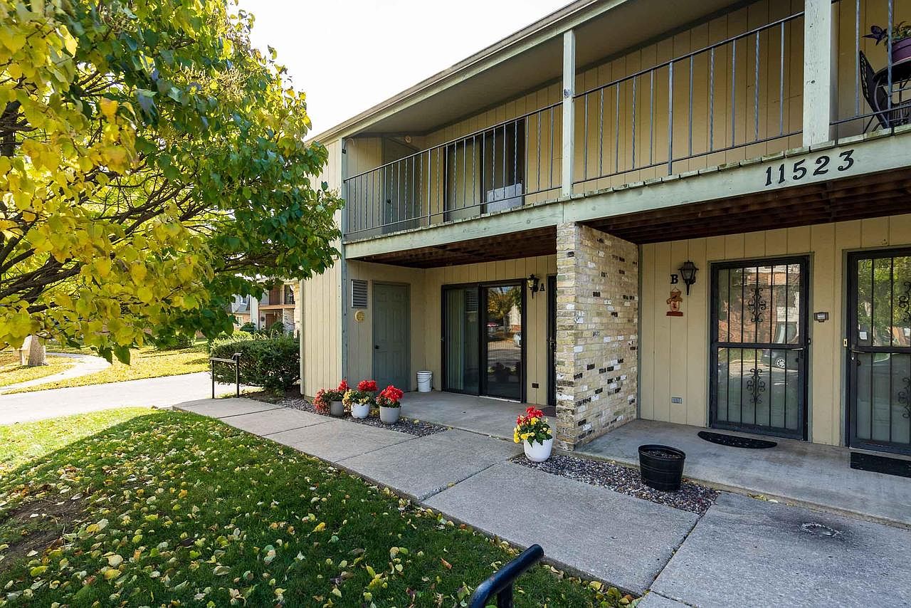 11523 West Orchard Ct UNIT A, West Allis, WI 53214 Zillow