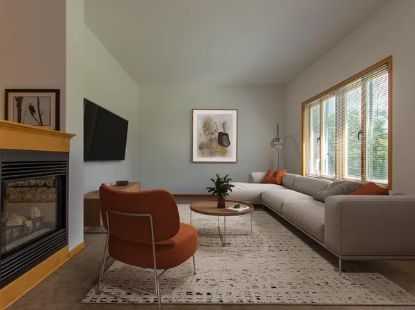 3211 Ivory St, Isle, MN 56342