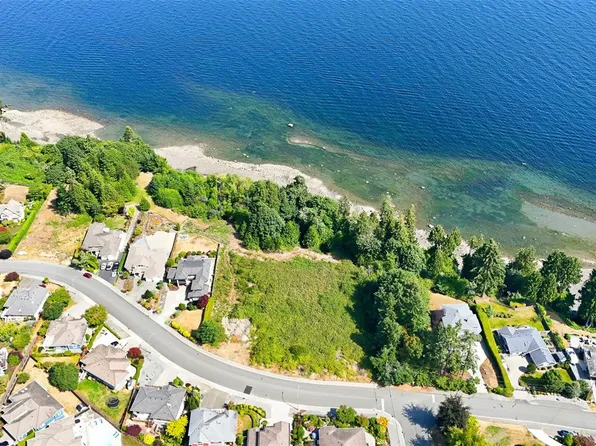 6069 Breonna Dr, Nanaimo, BC V9V 1G1