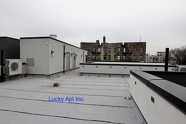 Rented by Lucky Apt Inc