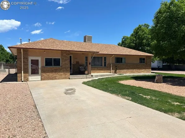 529 E 4th St, Florence, CO 81226