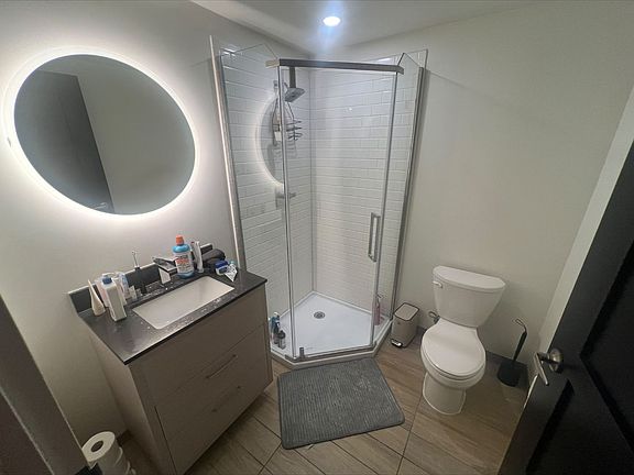 3rd image of 145 Columbia St W #522