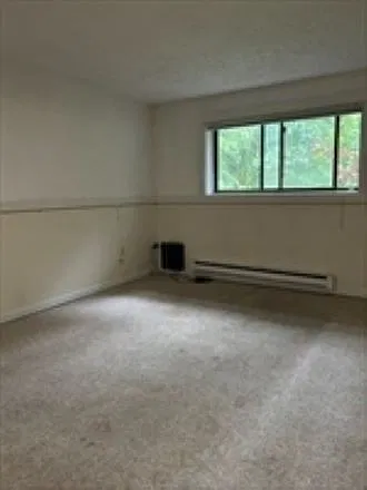 1 bed, 689 sqft, $1,850 — Photo 3