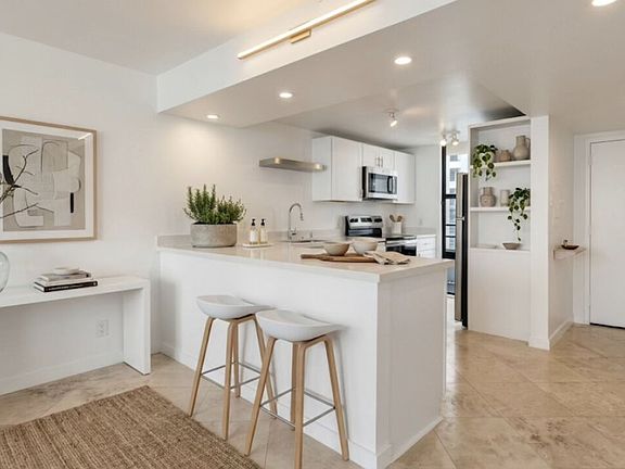 4th image of 4314 Marina City Dr Unit 926