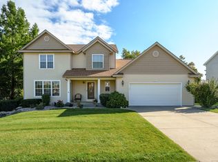 163 Apple Blossom Ln, Battle Creek, MI