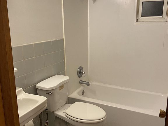 4th image of 4201 Rocky River Dr #11006530