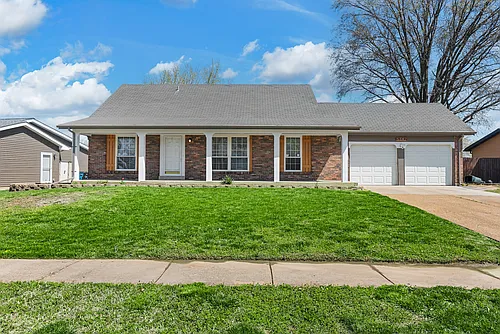 5342 Chatfield Dr Photo 1