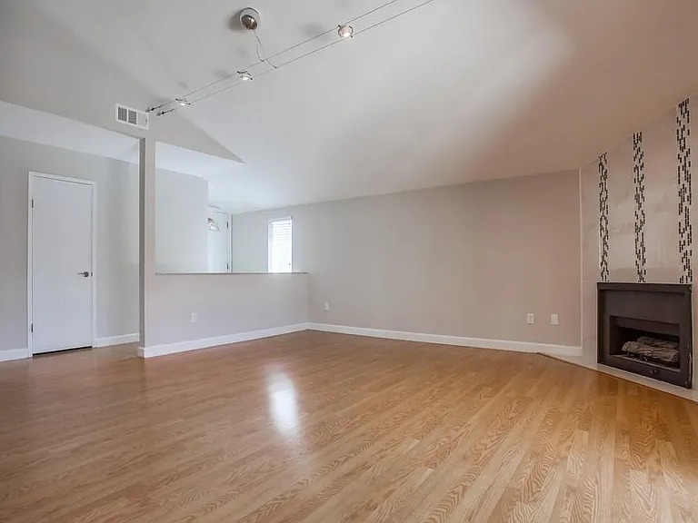 151 Christen Way — Photo 11
