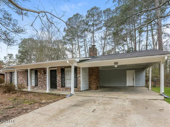 2561 Crestleigh Mnr, Jackson, MS 39204