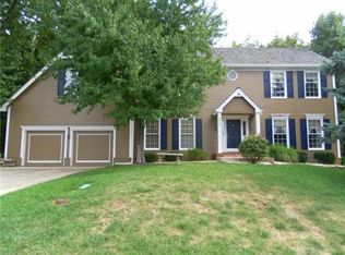 2308 NW Fawn Dr, Blue Springs, MO 64015