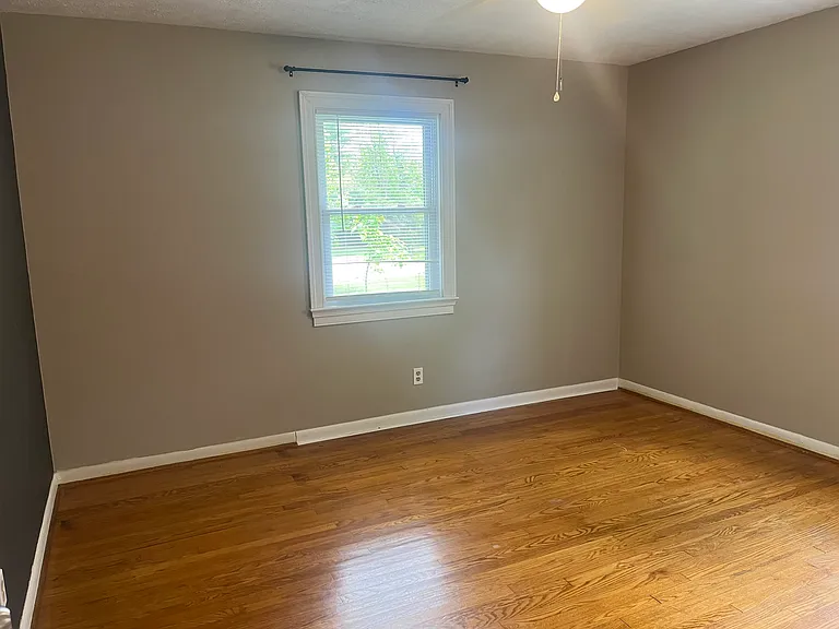 119 Stribling Ave — Photo 7
