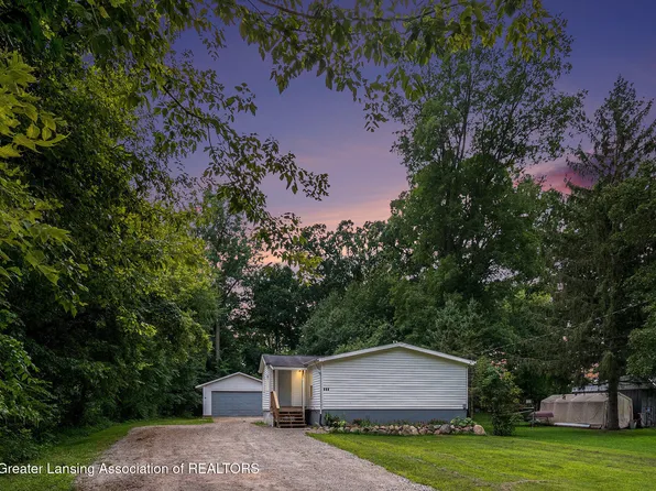 424 Haven St, Eaton Rapids, MI 48827