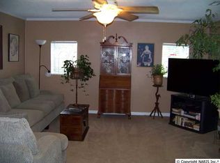 1114 High St SW, Hartselle, AL 35640