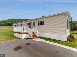 46 Kip Rd, Halifax, PA 17032