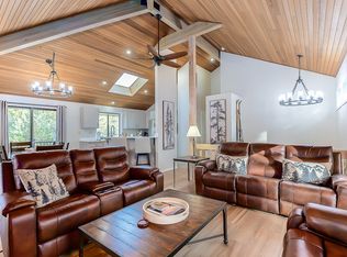 57611 Rocky Mountain Ln #6, Bend, OR 97707