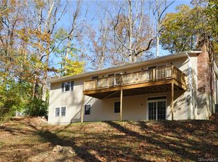 163 Hannahs Rd, Stamford, CT 06903