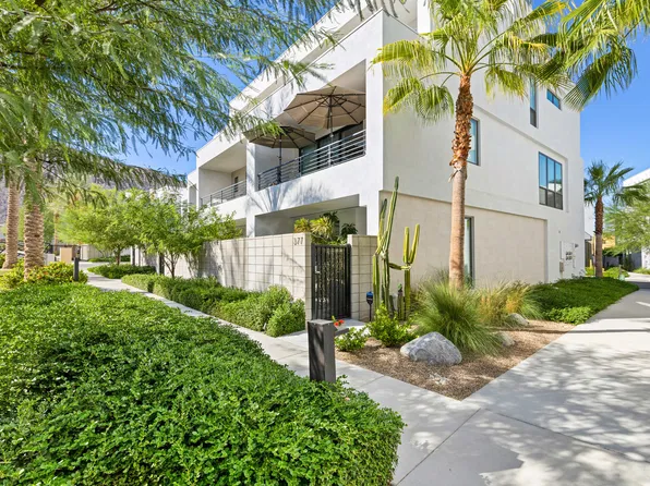377 Huddle Springs Way, Palm Springs, CA 92264