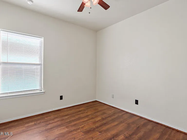 14685 Holsteiner Ct — Photo 23