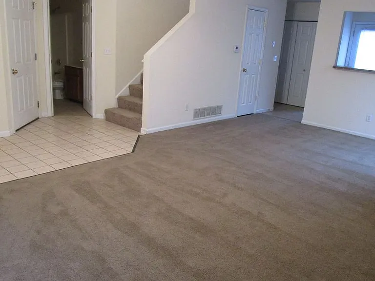 4402 - 4404 Jeana Court — Photo 5