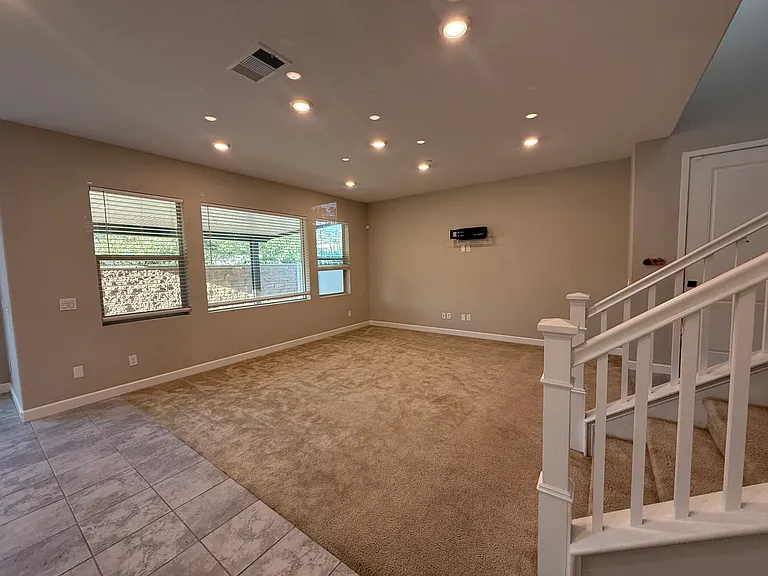 10110 Hercules Way — Photo 10