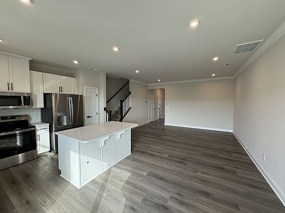 5th image of 1033 Riverbrook Dr Lot 248B