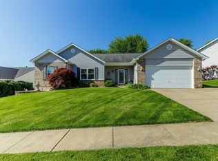 2445 Eagle Forest Dr, Saint Charles, MO 63303