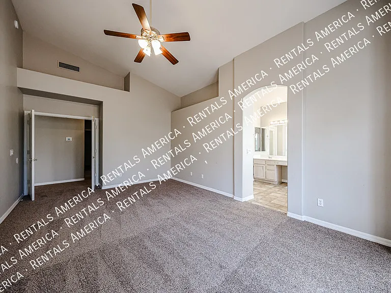 13874 W Wilshire Dr — Photo 21