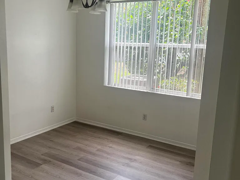 303 Seminole Palms Dr — Photo 19