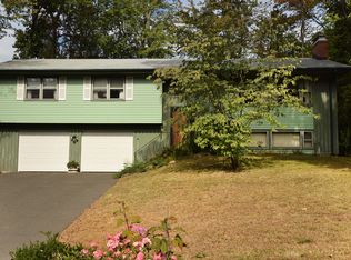 19 Carpenter Rd, Manchester, CT 06042