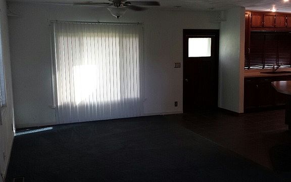 2nd image of 3329 Cornelia Ave