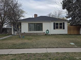 1518 9th Ave E, Twin Falls, ID 83301