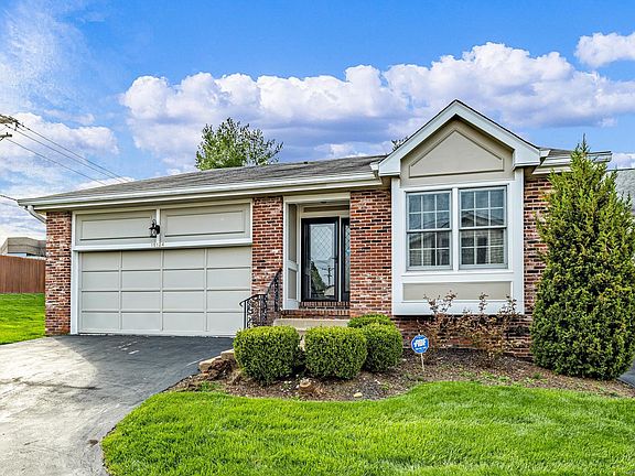 2nd image of 15124 Baxton Ct