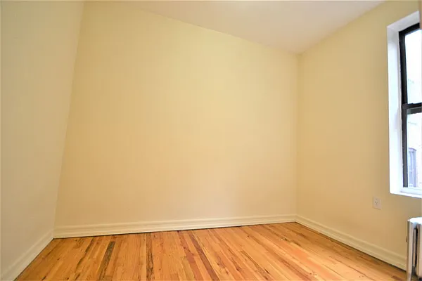 Rented by Bold New York | media 27