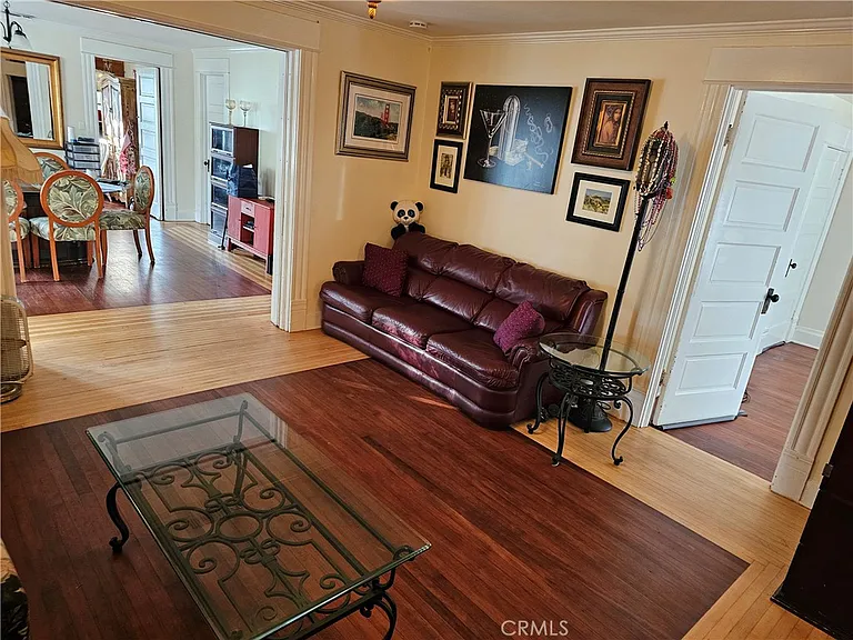 1820 N Bush St #1820 — Photo 3