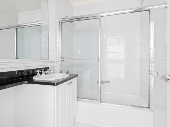 404 East 76th Street image 12 of 16