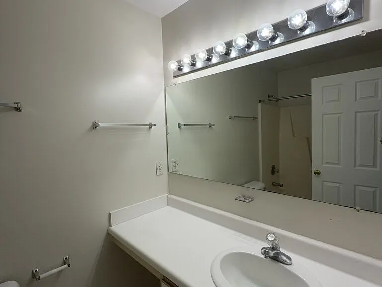 206 Faison Ln — Photo 7