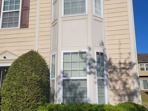 3rd image of 2744 Deerwood Ln SW #1