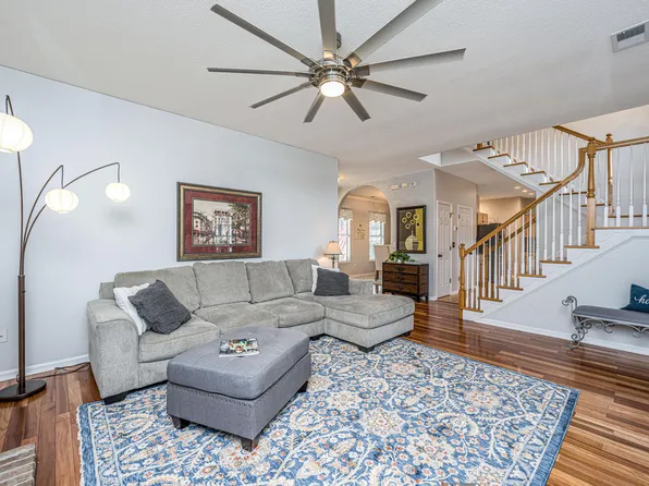 180 Historic Dr, Mount Pleasant, SC 29464