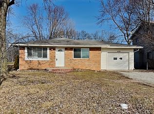 4108 Redfern Dr, Indianapolis, IN 46237