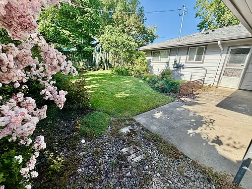 1712 SE 104th Ave Photo 1