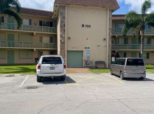 700 Village Green Ct APT 102, Palm Springs, FL 33461