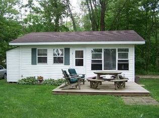 67461 Victory Shore Dr UNIT 2, Dowagiac, MI 49047